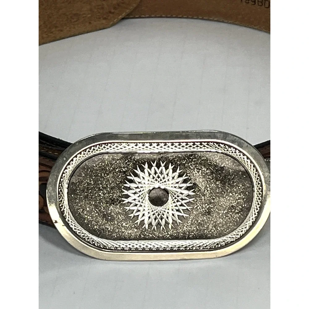 Navajo Style Sunburst Silver Plated Belt Buckle On Etched Floral JUSTIN‎ belt 32